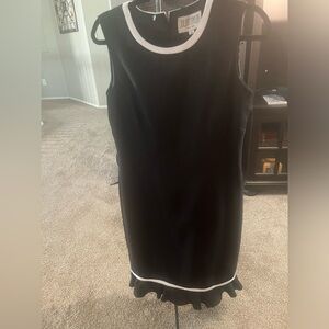 Women’s black and white dress